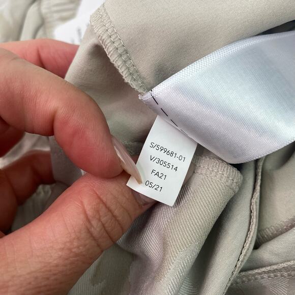 Athleta Women's Brooklyn Camo Jogger Size 26 Tan NWT - Picture 10 of 16